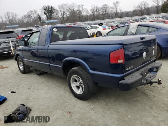 ✅ 1999 Chevrolet S-10 LS • VIN: 1GCCS19X4X8182603 • Лот: 86174184. Опубликован ранее на Copart с пробегом 300 873 миль. Бесплатный доступ к архиву аукционных продаж из США и подробный отчёт об истории автомобиля на DreamBid. Изображение 2.