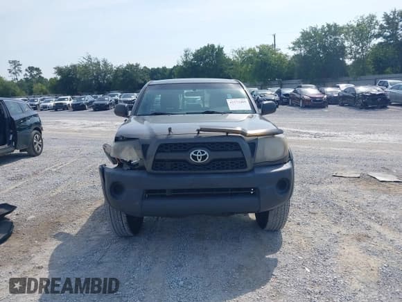 ✅ 2011 Toyota Tacoma • VIN: 5TFPX4EN1BX006647 • Lot: 42572489. Listed on IAAI with 134,895 mi. Free auction sales archive from the USA and detailed vehicle history report at DreamBid. Image 12.