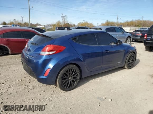 ✅ 2017 Hyundai Veloster • VIN: KMHTC6AD7HU323924 • Lot: 79669704. Listed on Copart with 134,495 mi. Free auction sales archive from the USA and detailed vehicle history report at DreamBid. Image 3.