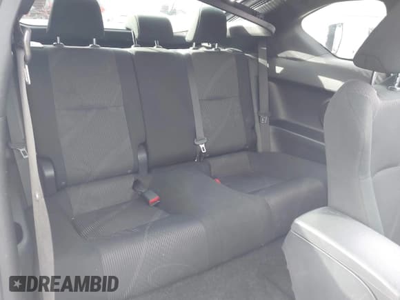 ✅ 2013 Scion tC • VIN: JTKJF5C70D3056557 • Lot: 43711854. Wystawiony na IAAI z przebiegiem 132 546 mil. Bezpłatny archiwum sprzedaży aukcyjnych z USA i szczegółowy raport historii pojazdu na DreamBid. Zdjęcie 8.