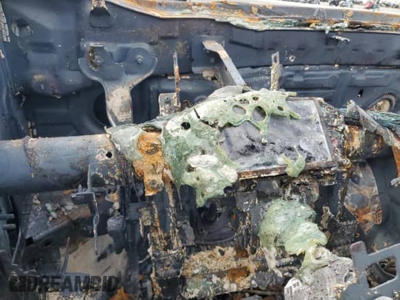 2017 Nissan Murano SL с VIN 5N1AZ2MH4HN137863, выставлен на аукционе Copart как лот 82431425 с пробегом Не указан миль и Списание • Salvage title. История ставок и продаж доступна на DreamBid. Изображение 9.