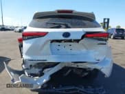 ✅ 2023 Toyota Highlander Hybrid LE • VIN: 5TDZARAHXPS521120 • Лот: 43486764. Опубликован ранее на IAAI с пробегом 86 264 миль. Бесплатный доступ к архиву аукционных продаж из США и подробный отчёт об истории автомобиля на DreamBid. Изображение 16.