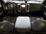 ✅ 2011 Ram 1500 Laramie • VIN: 1D7RV1CT5BS655031 • Lot: 87030315. Wystawiony na Copart z przebiegiem 168 527 mil. Bezpłatny archiwum sprzedaży aukcyjnych z USA i szczegółowy raport historii pojazdu na DreamBid. Zdjęcie 8.