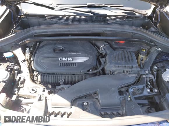 ✅ 2020 BMW X1 sDrive28i • VIN: WBXJG7C08L5P54729 • Lot: 42664325. Wystawiony na IAAI z przebiegiem 81 963 mil. Bezpłatny archiwum sprzedaży aukcyjnych z USA i szczegółowy raport historii pojazdu na DreamBid. Zdjęcie 10.