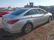 ✅ 2012 Hyundai Sonata Limited • VIN: 5NPEC4AB6CH412922 • Lot: 43727283. Listed on IAAI with 296,925 mi. Free auction sales archive from the USA and detailed vehicle history report at DreamBid. Image 4.