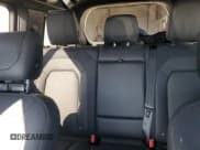 ✅ 2024 Land Rover Defender X-Dynamic SE • VIN: SALE27EUXR2289502 • Lot: 51872275. Listed on Copart with 7,556 mi. Free auction sales archive from the USA and detailed vehicle history report at DreamBid. Image 10.