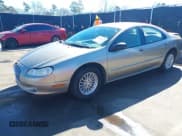 ✅ 2002 Chrysler Concorde LXi • VIN: 2C3HD36M62H153570 • Lot: 41684177. Wystawiony na IAAI z przebiegiem 127 172 mil. Bezpłatny archiwum sprzedaży aukcyjnych z USA i szczegółowy raport historii pojazdu na DreamBid. Zdjęcie 2.