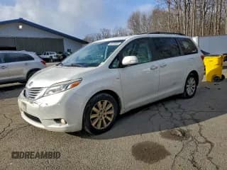 ✅ 2016 Toyota Sienna XLE • VIN: 5TDDK3DC0GS139456 • Lot: 95169695. Listed on Copart with 248,316 mi. Free auction sales archive from the USA and detailed vehicle history report at DreamBid. Image 1.