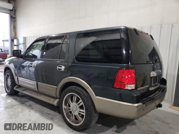 ✅ 2003 Ford Expedition Eddie Bauer • VIN: 1FMFU17L33LC31056 • Lot: 55680275. Listed on Copart with 124,379 mi. Free auction sales archive from the USA and detailed vehicle history report at DreamBid. Image 2.