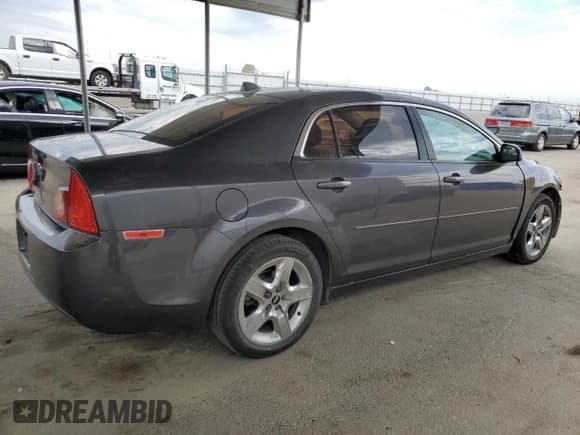 ✅ 2012 Chevrolet Malibu 1LS • VIN: 1G1ZB5E05CF285571 • Lot: 65971614. Wystawiony na Copart z przebiegiem 119 917 mil. Bezpłatny archiwum sprzedaży aukcyjnych z USA i szczegółowy raport historii pojazdu na DreamBid. Zdjęcie 3.