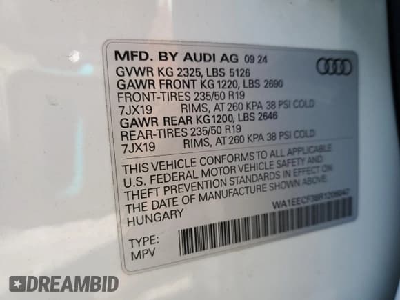✅ 2024 Audi Q3 S line Premium Plus • VIN: WA1EECF38R1206047 • Lot: 81925765. Listed on Copart with 3,148 mi. Free auction sales archive from the USA and detailed vehicle history report at DreamBid. Image 14.