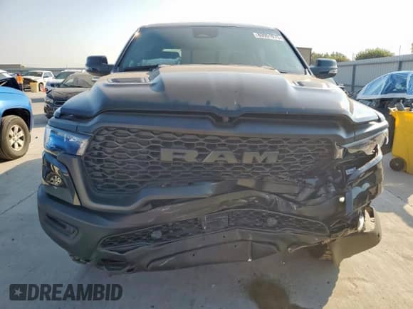 2025 Ram 1500 Rebel z VIN 1C6SRFLP0SN652317, wystawiony jako Copart lot #80951075 z przebiegiem 8 133 mil mil oraz Szkoda całkowita • Salvage title. Historia ofert i sprzedaży dostępna na DreamBid. Obrazek 5.