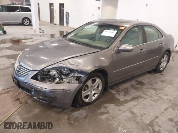 ✅ 2006 Acura RL • VIN: JH4KB16516C006973 • Lot: 43549341. Listed on IAAI with 204,315 mi. Free auction sales archive from the USA and detailed vehicle history report at DreamBid. Image 20.