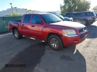 ✅ 2007 Mitsubishi Raider LS • VIN: 1Z7HC28K57S109469 • Lot: 42850631. Wystawiony na IAAI z przebiegiem 190 381 mil. Bezpłatny archiwum sprzedaży aukcyjnych z USA i szczegółowy raport historii pojazdu na DreamBid. Zdjęcie 1.