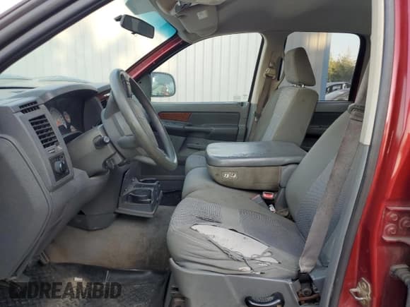 ✅ 2006 Dodge 1500 SLT • VIN: 1D7HA18N66S627939 • Лот: 77737234. Опубликован ранее на Copart с пробегом Не указан. Бесплатный доступ к архиву аукционных продаж из США и подробный отчёт об истории автомобиля на DreamBid. Изображение 7.