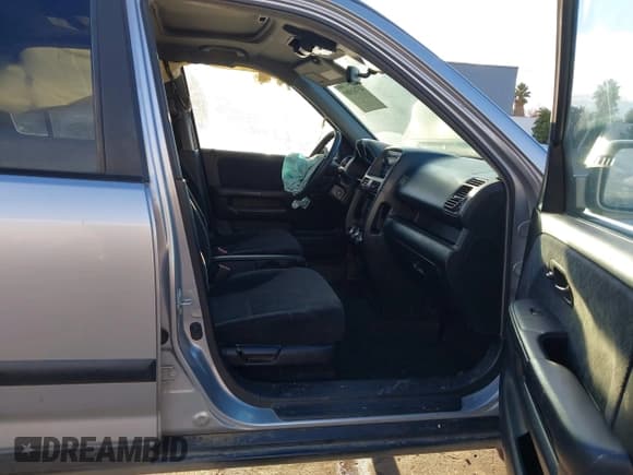 ✅ 2005 Honda CR-V EX • VIN: JHLRD78875C010838 • Lot: 43761589. Wystawiony na IAAI z przebiegiem 204 848 mil. Bezpłatny archiwum sprzedaży aukcyjnych z USA i szczegółowy raport historii pojazdu na DreamBid. Zdjęcie 5.