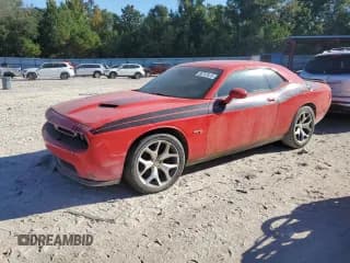 ✅ 2015 Dodge Challenger SXT Plus • VIN: 2C3CDZBG4FH758643 • Lot: 83767415. Wystawiony na Copart z przebiegiem 96 590 mil. Bezpłatny archiwum sprzedaży aukcyjnych z USA i szczegółowy raport historii pojazdu na DreamBid. Zdjęcie 1.