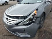 ✅ 2012 Hyundai Sonata SE • VIN: 5NPEC4AB8CH441662 • Лот: 43575168. Опубликован ранее на IAAI с пробегом 146 675 миль. Бесплатный доступ к архиву аукционных продаж из США и подробный отчёт об истории автомобиля на DreamBid. Изображение 12.