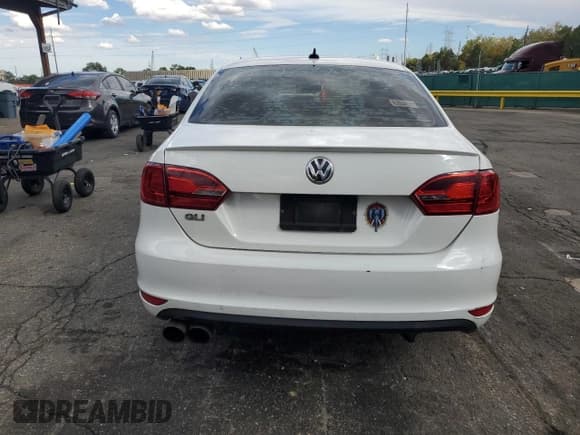 ✅ 2012 Volkswagen Jetta Autobahn • VIN: 3VW567AJ9CM450930 • Lot: 84655985. Listed on Copart with 105,972 mi. Free auction sales archive from the USA and detailed vehicle history report at DreamBid. Image 6.