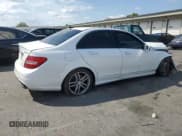 ✅ 2014 Mercedes-Benz C 300 Sport • VIN: WDDGF8AB4ER317624 • Lot: 82222635. Wystawiony na Copart z przebiegiem Nie podano. Bezpłatny archiwum sprzedaży aukcyjnych z USA i szczegółowy raport historii pojazdu na DreamBid. Zdjęcie 3.