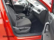 ✅ 2019 Volkswagen Tiguan S • VIN: 3VV1B7AX6KM151736 • Lot: 43049540. Listed on IAAI with 106,259 mi. Free auction sales archive from the USA and detailed vehicle history report at DreamBid. Image 5.