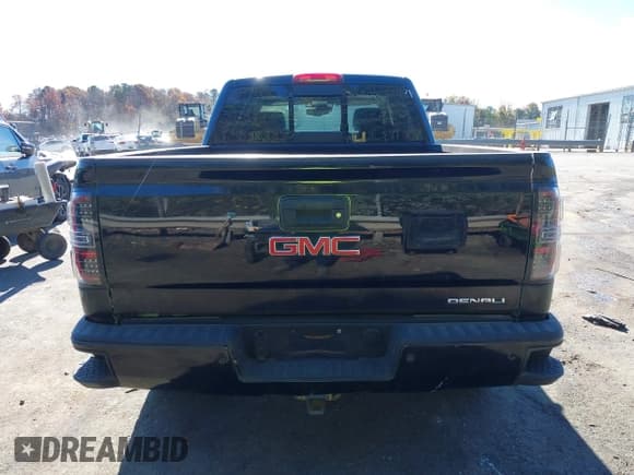 ✅ 2014 GMC Sierra 1500 Denali • VIN: 3GTU2WEJ8EG457349 • Лот: 43679643. Опубликован ранее на IAAI с пробегом 138 682 миль. Бесплатный доступ к архиву аукционных продаж из США и подробный отчёт об истории автомобиля на DreamBid. Изображение 16.