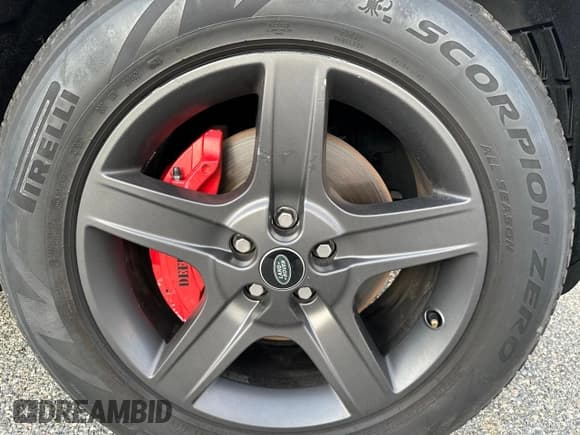 ✅ 2022 Land Rover Defender X-Dynamic SE • VIN: SALE27RU6N2089320 • Lot: 64334285. Wystawiony na Copart z przebiegiem 87 585 mil. Bezpłatny archiwum sprzedaży aukcyjnych z USA i szczegółowy raport historii pojazdu na DreamBid. Zdjęcie 13.