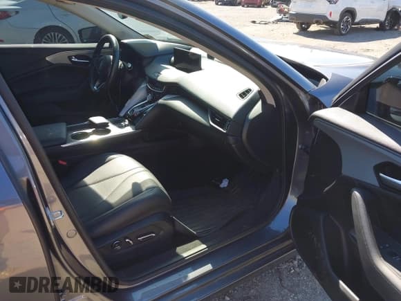 ✅ 2023 Acura TLX • VIN: 19UUB5F34PA004035 • Lot: 41717024. Wystawiony na IAAI z przebiegiem 25 431 mil. Bezpłatny archiwum sprzedaży aukcyjnych z USA i szczegółowy raport historii pojazdu na DreamBid. Zdjęcie 5.