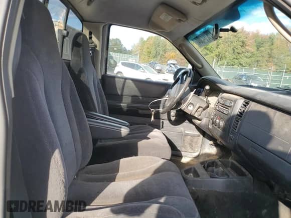 2004 Dodge Dakota z VIN 1D7FL16K24S621269, wystawiony jako Copart lot #75284304 z przebiegiem Nie podano mil oraz Szkoda całkowita • Salvage title. Historia ofert i sprzedaży dostępna na DreamBid. Obrazek 10.