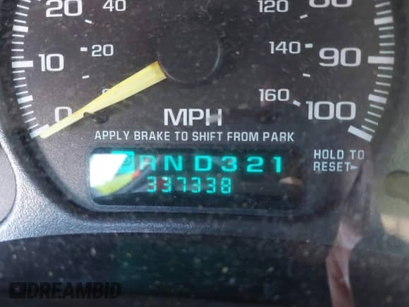 2001 Chevrolet Tahoe LT z VIN 1GNEK13T41J206100, wystawiony jako IAAI lot #43436686 z przebiegiem 337 338 mil mil oraz . Historia ofert i sprzedaży dostępna na DreamBid. Obrazek 16.