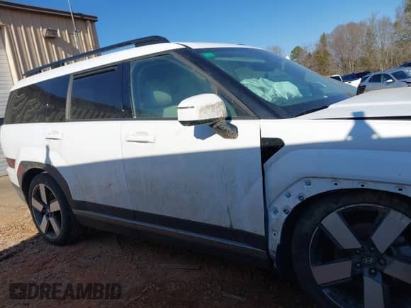 2024 Hyundai Santa Fe Limited с VIN 5NMP44GL4RH049192, выставлен на аукционе IAAI как лот 41400768 с пробегом 5 660 миль миль и . История ставок и продаж доступна на DreamBid. Изображение 14.