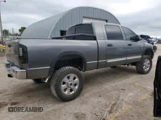 2007 Dodge 3500 Laramie z VIN 3D7MX39A47G781885, wystawiony jako Copart lot #57510764 z przebiegiem 192 720 mil mil oraz Szkoda całkowita • Salvage title. Historia ofert i sprzedaży dostępna na DreamBid. Obrazek 3.