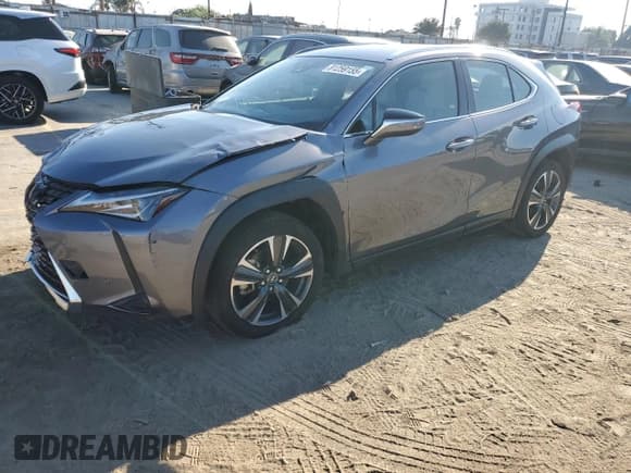 ✅ 2021 Lexus UX 200 • VIN: JTHX3JBH4M2035812 • Лот: 81259155. Опубликован ранее на Copart с пробегом 52 359 миль. Бесплатный доступ к архиву аукционных продаж из США и подробный отчёт об истории автомобиля на DreamBid. Изображение 1.