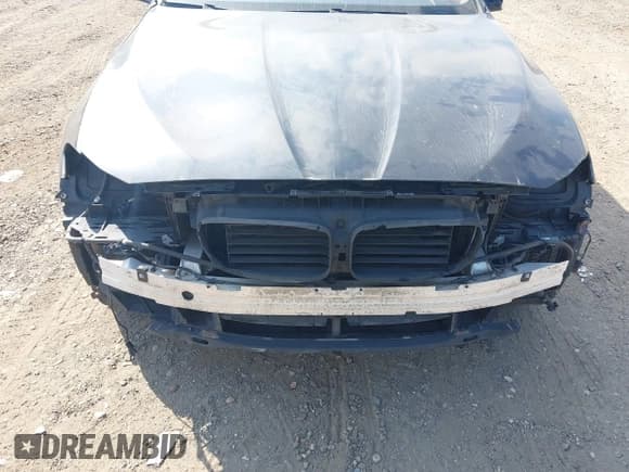 ✅ 2011 BMW 5 Series 535i xDrive • VIN: WBAFU7C56BC777313 • Lot: 43298466. Wystawiony na IAAI z przebiegiem Nie podano. Bezpłatny archiwum sprzedaży aukcyjnych z USA i szczegółowy raport historii pojazdu na DreamBid. Zdjęcie 6.