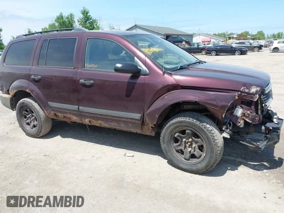 ✅ 2005 Dodge Durango SXT • VIN: 1D4HB38N15F574886 • Лот: 42274183. Опубликован ранее на IAAI с пробегом 224 122 миль. Бесплатный доступ к архиву аукционных продаж из США и подробный отчёт об истории автомобиля на DreamBid. Изображение 14.