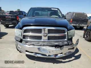 2010 Dodge 1500 SLT с VIN 1D7RB1GT7AS145202, выставлен на аукционе Copart как лот 68892524 с пробегом 40 127 миль миль и Списание • Salvage title. История ставок и продаж доступна на DreamBid. Изображение 5.