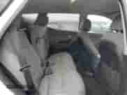 ✅ 2017 Hyundai Santa Fe 2.4L • VIN: 5NMZUDLB4HH008727 • Lot: 71841352. Wystawiony na Copart z przebiegiem 84 881 mil mil. Skorzystaj z bezpłatnego archiwum sprzedaży aukcyjnych z USA i zobacz szczegółowy raport historii pojazdu na DreamBid. Zdjęcie 11.