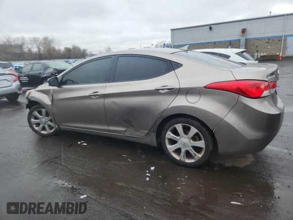 ✅ 2013 Hyundai Elantra GLS • VIN: 5NPDH4AE3DH328386 • Lot: 92044875. Listed on Copart with 130,644 mi. Free auction sales archive from the USA and detailed vehicle history report at DreamBid. Image 2.
