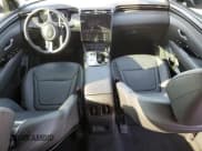 ✅ 2022 Hyundai Tucson Limited • VIN: 5NMJE3AE8NH130911 • Lot: 67023764. Wystawiony na Copart z przebiegiem 96 268 mil. Bezpłatny archiwum sprzedaży aukcyjnych z USA i szczegółowy raport historii pojazdu na DreamBid. Zdjęcie 8.