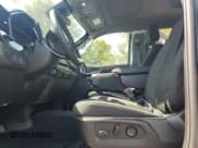 ✅ 2025 Chevrolet Silverado 1500 • VIN: 1GCPKEEK6SZ237851 • Лот: 71095235. Опубликован ранее на Copart с пробегом 3 329 миль. Бесплатный доступ к архиву аукционных продаж из США и подробный отчёт об истории автомобиля на DreamBid. Изображение 7.