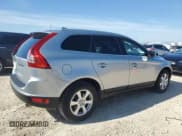 ✅ 2012 Volvo XC60 3.2L • VIN: YV4952DL3C2324042 • Lot: 55638245. Listed on Copart with 105,831 mi. Free auction sales archive from the USA and detailed vehicle history report at DreamBid. Image 3.
