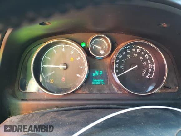 ✅ 2014 Chevrolet Captiva Sport LT • VIN: 3GNAL3EK6ES650949 • Lot: 55022145. Wystawiony na Copart z przebiegiem 122 603 mil. Bezpłatny archiwum sprzedaży aukcyjnych z USA i szczegółowy raport historii pojazdu na DreamBid. Zdjęcie 9.