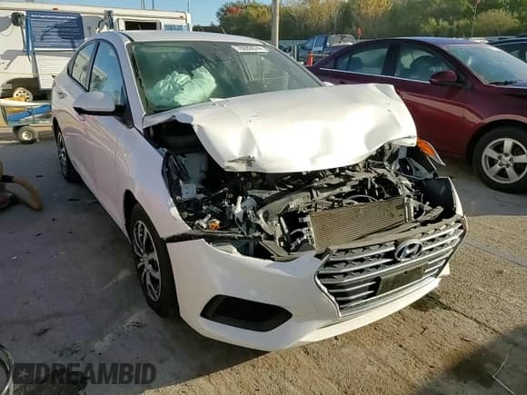 ✅ 2020 Hyundai Accent SE • VIN: 3KPC24A68LE104992 • Лот: 76080674. Опубликован ранее на Copart с пробегом 78 288 миль. Бесплатный доступ к архиву аукционных продаж из США и подробный отчёт об истории автомобиля на DreamBid. Изображение 13.