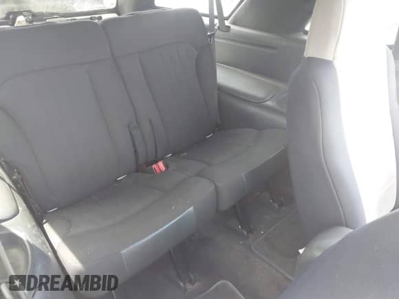 2003 Chevrolet Blazer LS z VIN 1GNCT18X83K143404, wystawiony jako IAAI lot #42572749 z przebiegiem 182 362 mil mil oraz . Historia ofert i sprzedaży dostępna na DreamBid. Obrazek 8.