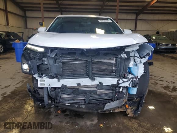 ✅ 2025 Chevrolet Equinox AWD LT • VIN: 3GNAXPEG3SL180666 • Lot: 69441555. Wystawiony na Copart z przebiegiem 6 753 mil. Bezpłatny archiwum sprzedaży aukcyjnych z USA i szczegółowy raport historii pojazdu na DreamBid. Zdjęcie 5.