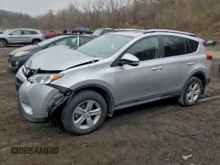 ✅ 2013 Toyota RAV4 XLE • VIN: JTMRFREV4DD003481 • Лот: 93781735. Опубликован ранее на Copart с пробегом 284 009 миль. Бесплатный доступ к архиву аукционных продаж из США и подробный отчёт об истории автомобиля на DreamBid. Изображение 1.