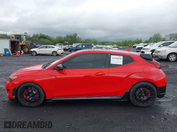 2020 Hyundai Veloster z VIN KMHT36AH1LU004630, wystawiony jako IAAI lot #42159650 z przebiegiem 44 588 mil mil oraz . Historia ofert i sprzedaży dostępna na DreamBid. Obrazek 14.