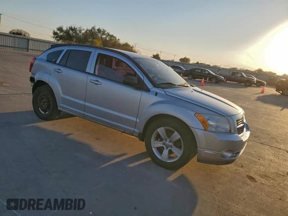 ✅ 2012 Dodge Caliber SXT • VIN: 1C3CDWDA9CD535837 • Лот: 92117905. Опубликован ранее на Copart с пробегом 150 512 миль. Бесплатный доступ к архиву аукционных продаж из США и подробный отчёт об истории автомобиля на DreamBid. Изображение 4.