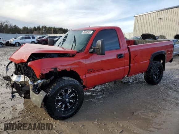 ✅ 2004 GMC Sierra 1500 • VIN: 1GTHC24244E335644 • Лот: 86395424. Опубликован ранее на Copart с пробегом Не указан. Бесплатный доступ к архиву аукционных продаж из США и подробный отчёт об истории автомобиля на DreamBid. Изображение 1.
