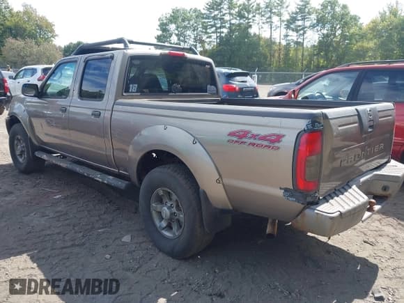 ✅ 2004 Nissan Frontier XE • VIN: 1N6ED29Y64C456178 • Lot: 43240322. Wystawiony na IAAI z przebiegiem 139 739 mil. Bezpłatny archiwum sprzedaży aukcyjnych z USA i szczegółowy raport historii pojazdu na DreamBid. Zdjęcie 3.